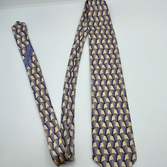 Vintage Geometric Pattern Valentino Silk Tie Made In Italy - Picture 12 of 13